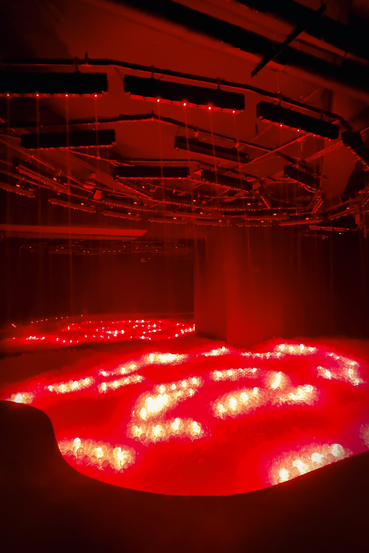ballpit_01.jpg
